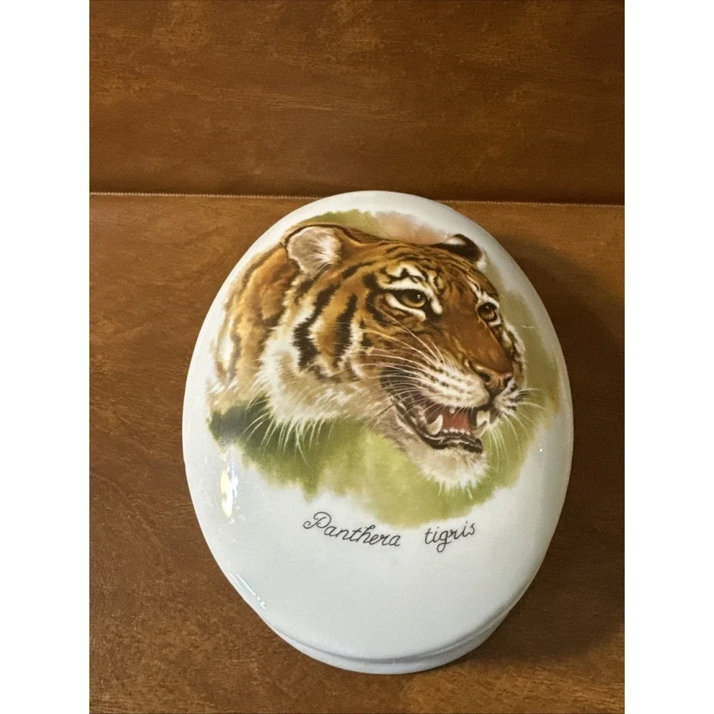 Egg Shaped Trinket Box 7.5X5.5 Panthera-Tigris On Lid